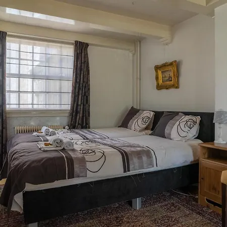 Bed & Breakfast De Baronie 3*