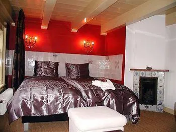 Bed & Breakfast De Baronie 3*