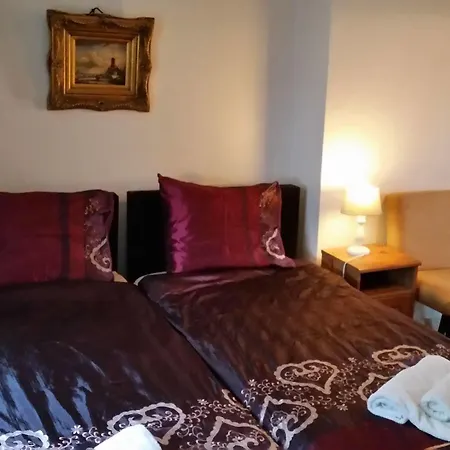 De Baronie Bed & Breakfast 3*